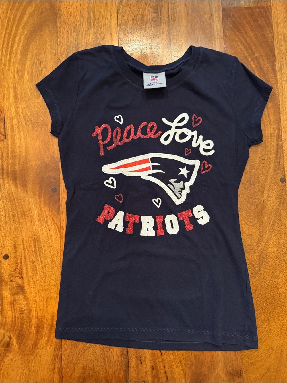 NFL with 5th & Ocean fitted Peace Love Patriots Tee with glitter Accents